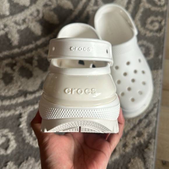 Crocs Mega Crush Clog - Picture 2 of 6